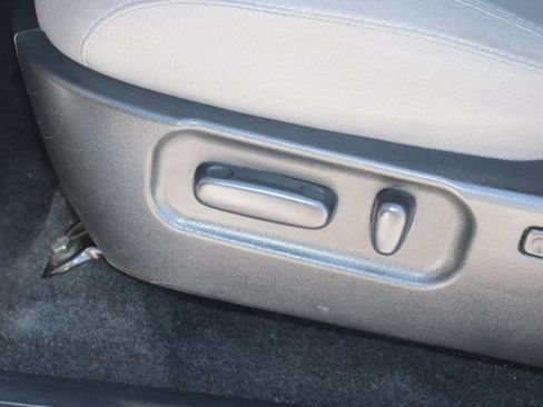 Certified 2022 Toyota Tacoma SR5 image 14