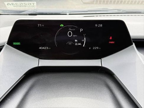Certified 2024 Toyota Prius LE AWD/4WD image 23