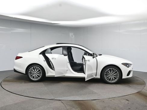 Used 2025 Mercedes-Benz CLA 250 image 53