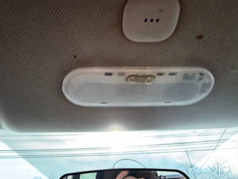 Used 2017 Nissan Versa Note SL Hatchback 4D image 30