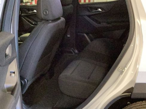 New 2026 Chevrolet Equinox LT AWD/4WD image 9