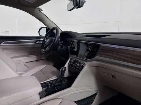 Used 2023 Volkswagen Atlas SEL image 32
