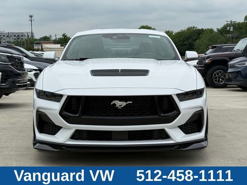 Used 2025 Ford Mustang GT Premium RWD image 3
