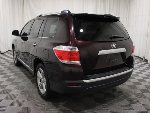 Used 2013 Toyota Highlander Limited FWD image 30