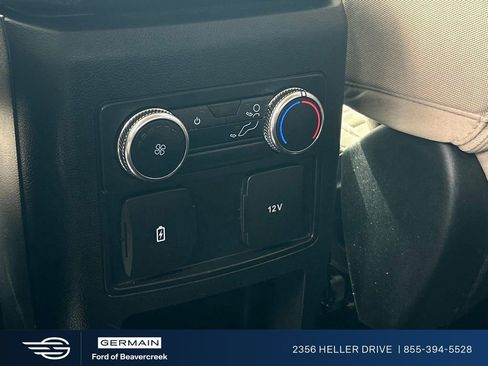 Used 2021 Ford Explorer XLT AWD/4WD image 29