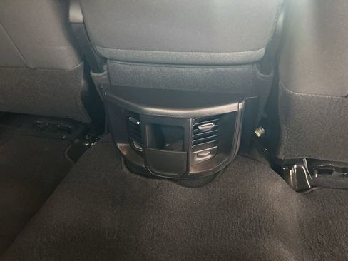 Used 2024 RAM 3500 Tradesman w/ Chrome Appearance Group image 31