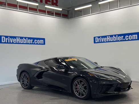 Used 2023 Chevrolet Corvette Stingray Premium Cpe RWD image 2