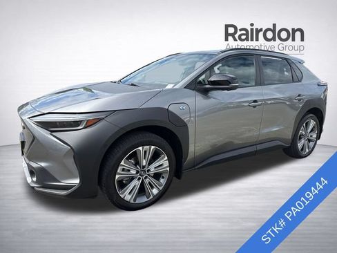 Used 2023 Subaru Solterra AWD image 3