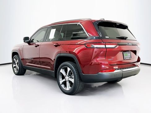 Used 2023 Jeep Grand Cherokee 4WD 4xe w/ Luxury Tech Group II image 5