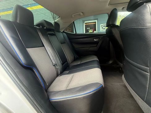 Used 2017 Toyota Corolla SE w/ Carpet Mat Package (TMS) image 17