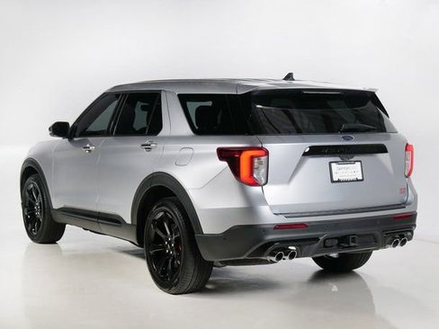 Used 2022 Ford Explorer ST w/ Equipment Group 401A image 5