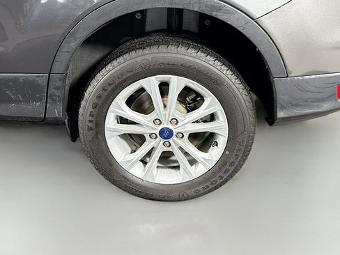 Used 2019 Ford Escape SE AWD/4WD image 37