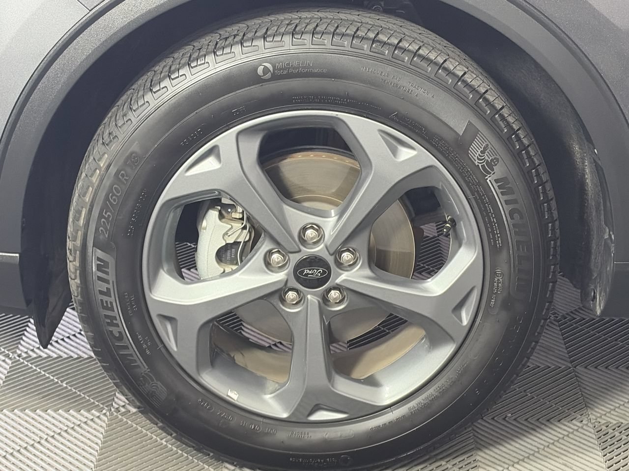 Used 2025 Ford Escape ST-Line AWD/4WD image 10