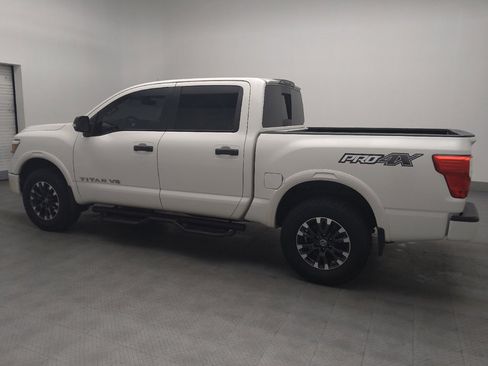 Used 2018 Nissan Titan PRO-4X image 3