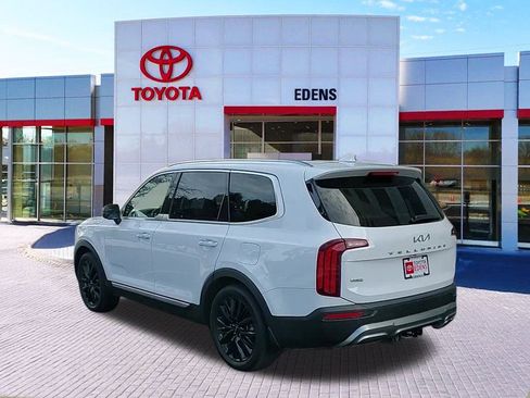 Used 2022 Kia Telluride SX w/ SX Prestige Package image 5