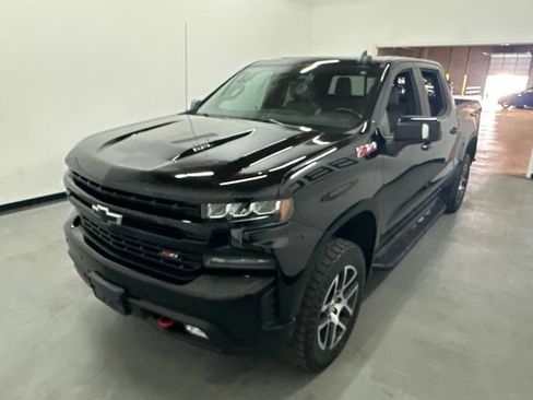 Used 2020 Chevrolet Silverado 1500 LT Trail Boss AWD/4WD image 23