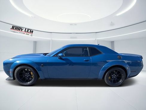 Used 2023 Dodge Challenger SRT Hellcat RWD image 6