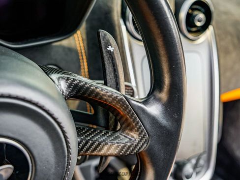 Used 2019 McLaren 570S Spider image 49