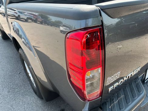 Used 2020 Nissan Frontier SV RWD image 38