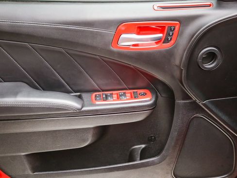 Used 2022 Dodge Charger R/T w/ Plus Group RWD image 25