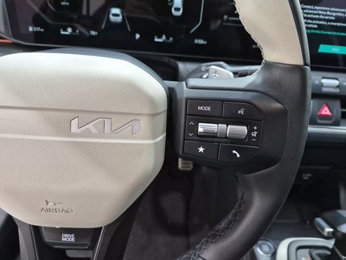 Used 2025 Kia K4 GT-Line Turbo FWD image 17