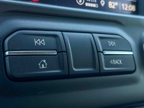 Used 2021 GMC Sierra 2500 SLT w/ SLT Premium Package image 33