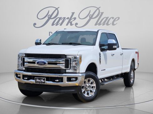 Used 2019 Ford F350 XLT w/ XLT Premium Package AWD/4WD image 1