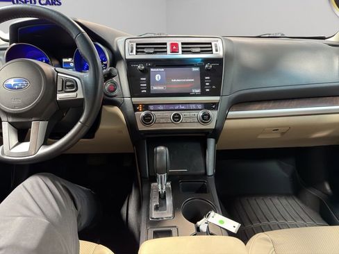 Used 2017 Subaru Outback 2.5i Limited image 13