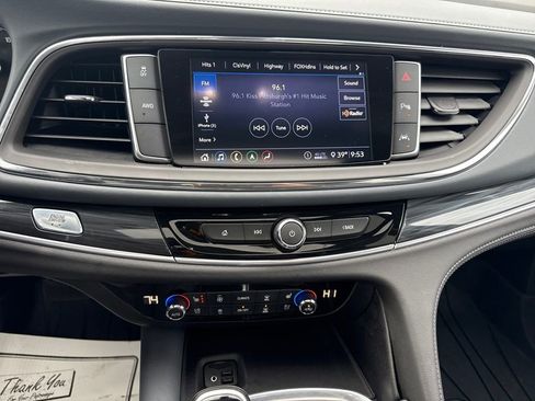 Used 2021 Buick Enclave Premium w/ Sun and Sites Package image 18