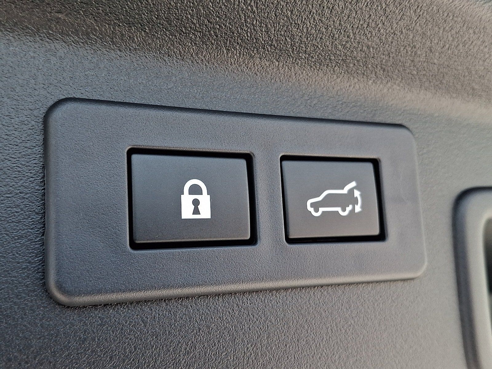 Used 2026 Subaru Outback Premium AWD/4WD image 29