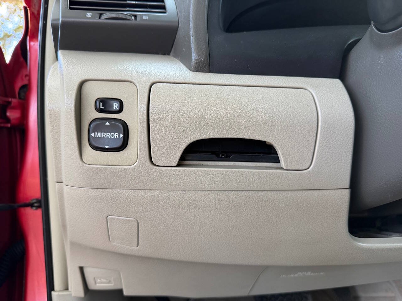 Used 2009 Toyota Camry LE FWD image 20