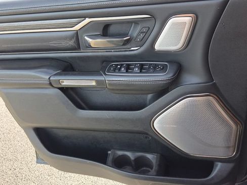Used 2020 RAM 1500 Limited w/ Black Appearance Package AWD/4WD image 31