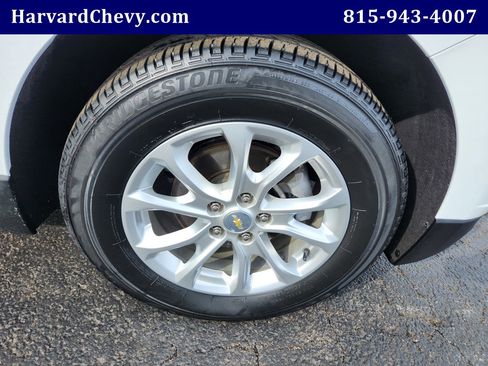 Used 2020 Chevrolet Equinox LS image 38