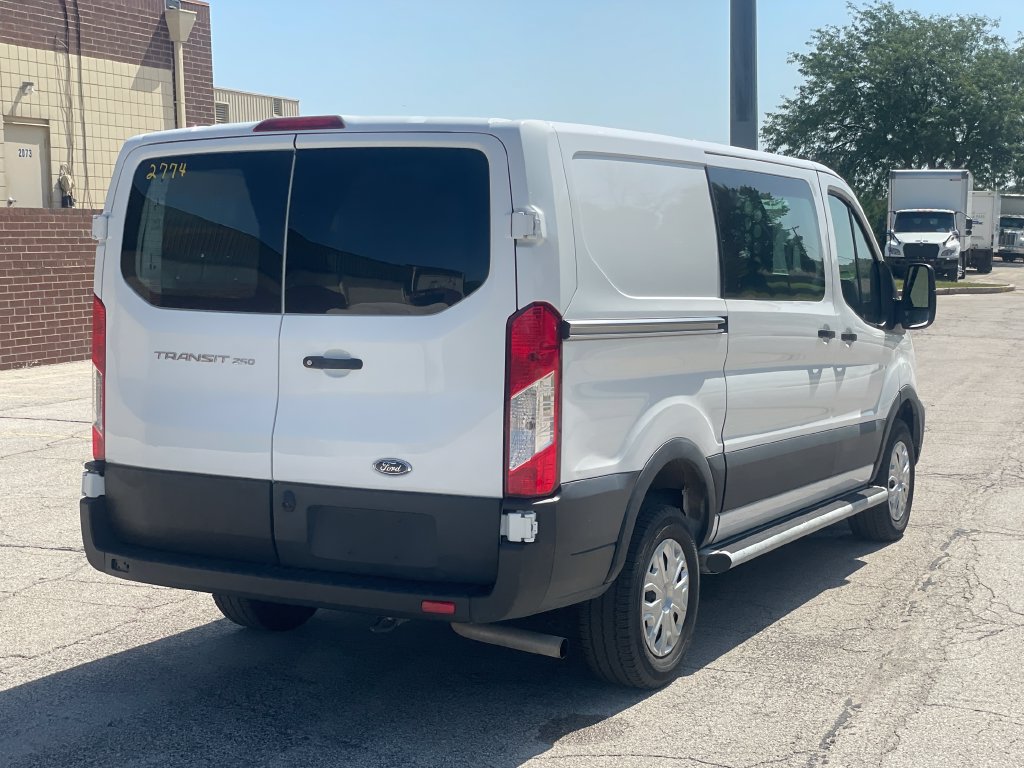 Used 2025 Ford Transit 250 Low Roof w/ Exterior Upgrade Package RWD image 5