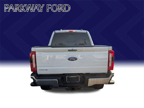 Used 2023 Ford F250 Lariat w/ Lariat Ultimate Package image 6