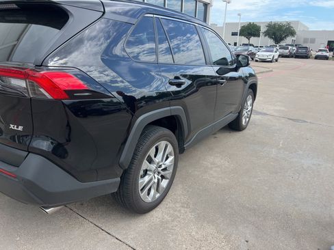 Used 2024 Toyota RAV4 XLE Premium w/ Weather Package FWD image 7