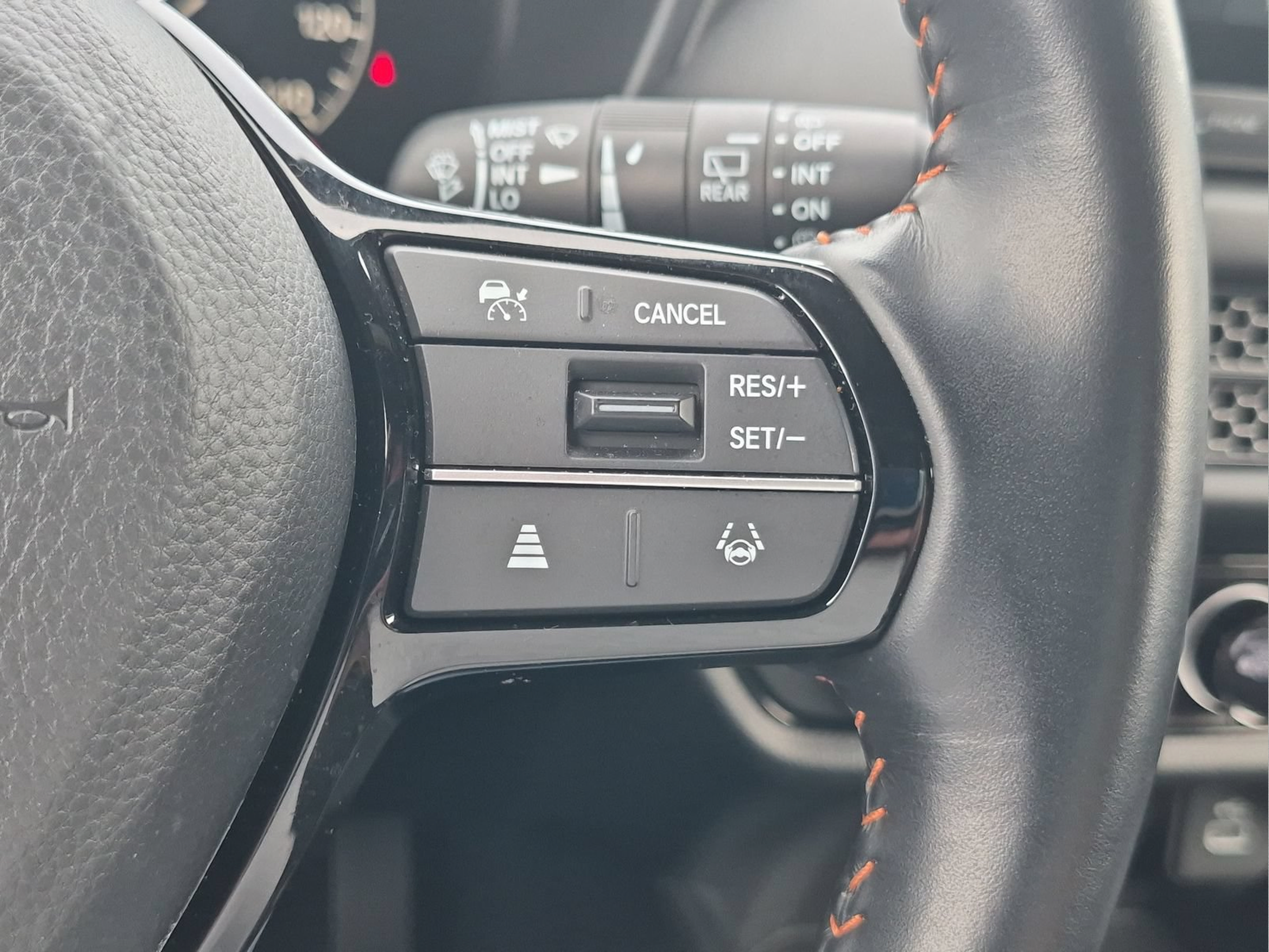Certified 2025 Honda HR-V Sport image 10