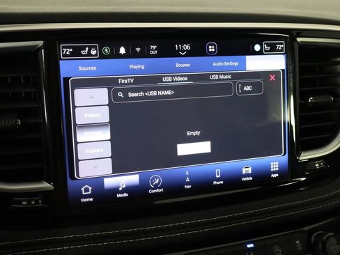 Used 2023 Chrysler Pacifica Limited w/ Uconnect Theater Family Group AWD/4WD image 35