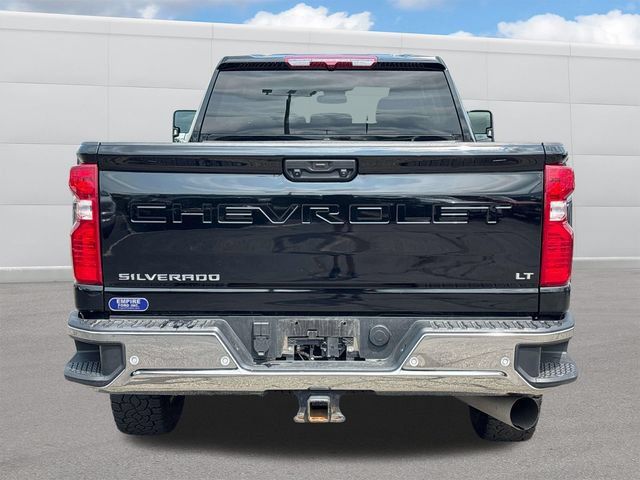 Used 2025 Chevrolet Silverado 2500 LT w/ Safety Package AWD/4WD image 4