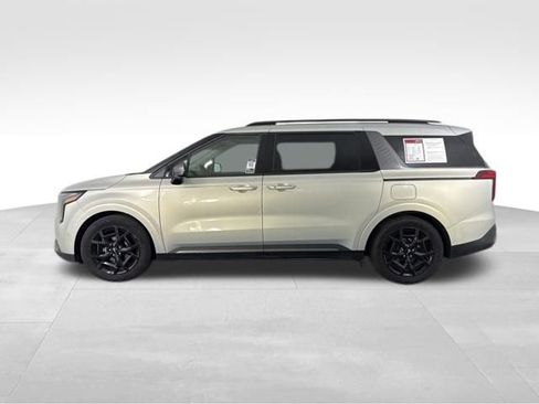 Certified 2025 Kia Carnival SX Prestige image 6