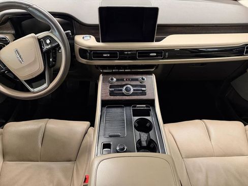 Used 2021 Lincoln Aviator Reserve w/ Equipment Group 202A image 13