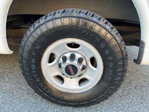 Used 2013 GMC Savana 3500 image 39