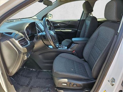 Used 2024 Chevrolet Equinox LT FWD image 21