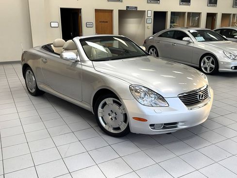 Used 2007 Lexus SC 430 Convertible RWD image 9