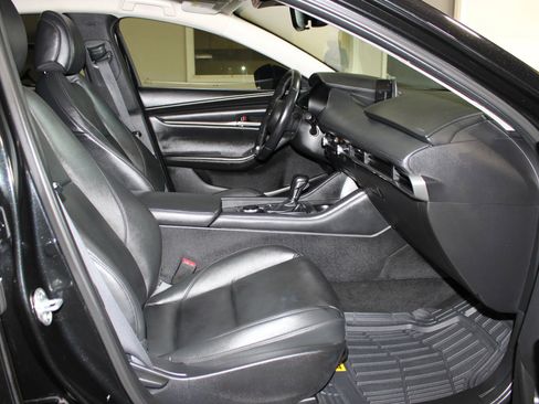 Used 2021 MAZDA MAZDA3 s FWD image 27