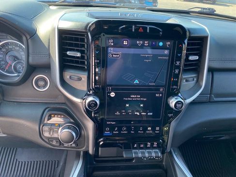 Used 2023 RAM 1500 Big Horn AWD/4WD image 11