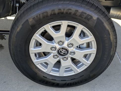 New 2025 Toyota Tacoma SR5 image 8