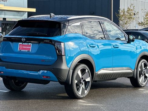 New 2026 Nissan Kicks SR w/ SR Premium Package AWD/4WD image 4