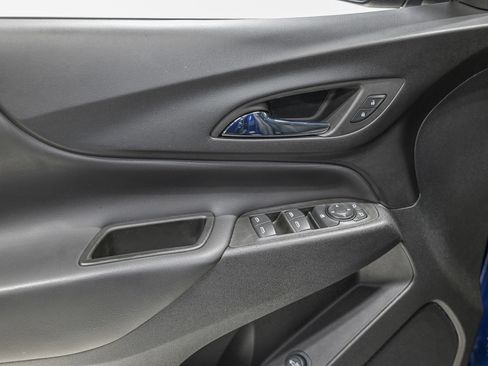 Used 2022 Chevrolet Equinox LT image 15