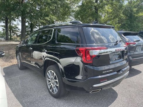 Used 2023 GMC Acadia Denali w/ Denali Ultimate Package FWD image 4